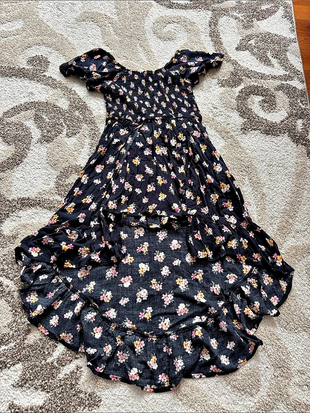 art class girls Floral Maxi Dress in Black & Pink Size Medium Like New